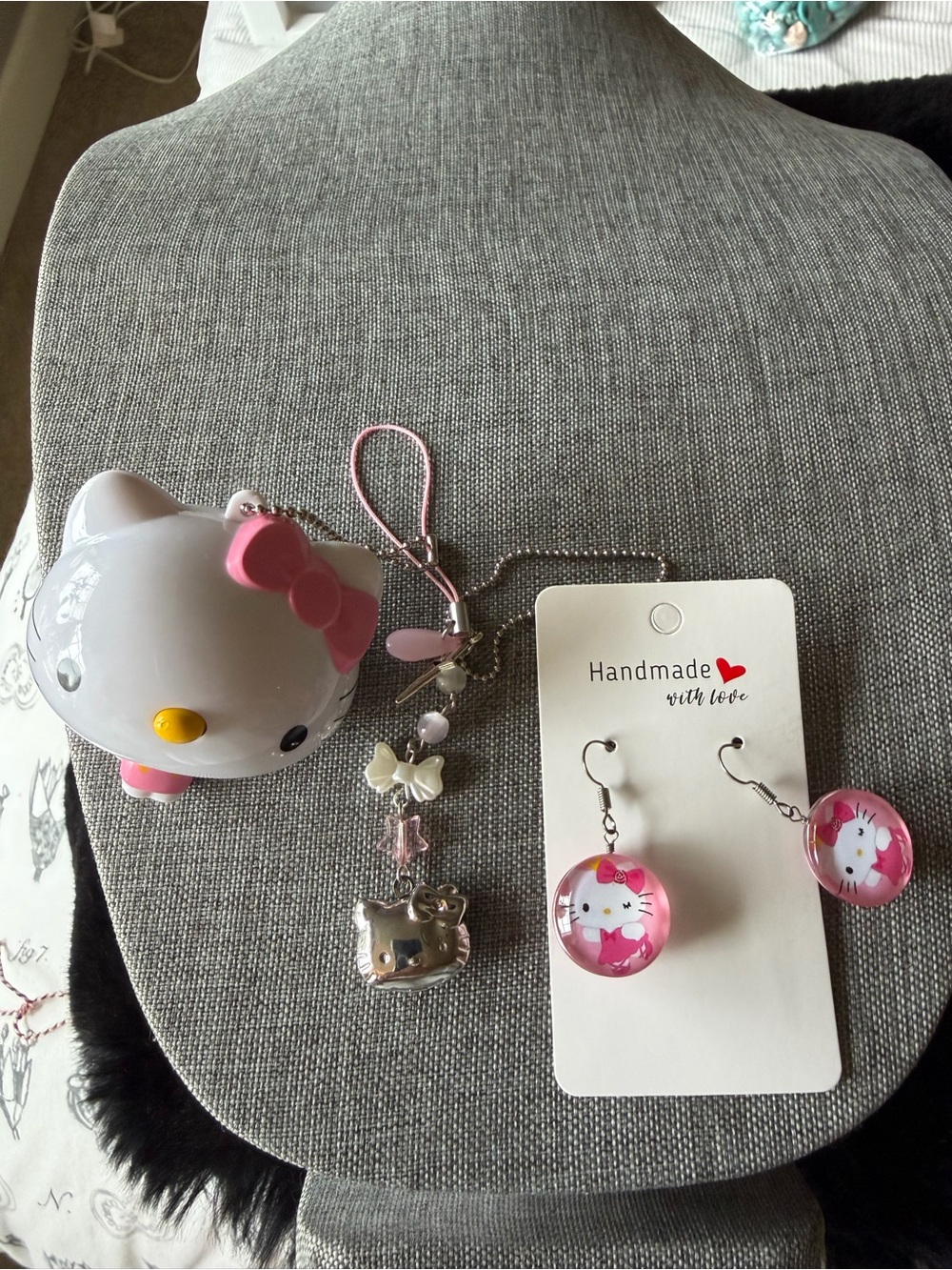 Hello Kitty White and Pink phone charm with Matching Pink Earrings